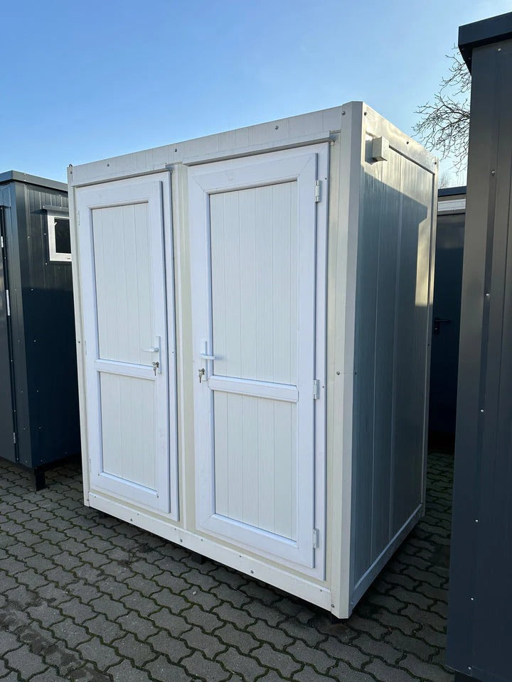 Contenedor Sanitario Modular con Doble Ducha de Alta Resistencia